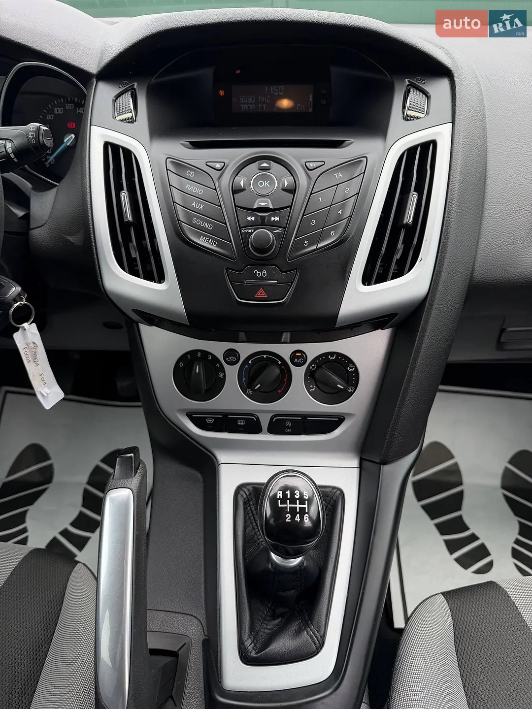 2012 Ford Focus - мініатюра 17