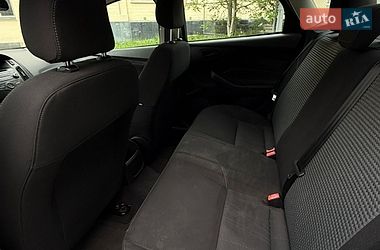 Седан Ford Focus 2015 в Львове фото 11 Седан Ford Focus 2015 в Львове