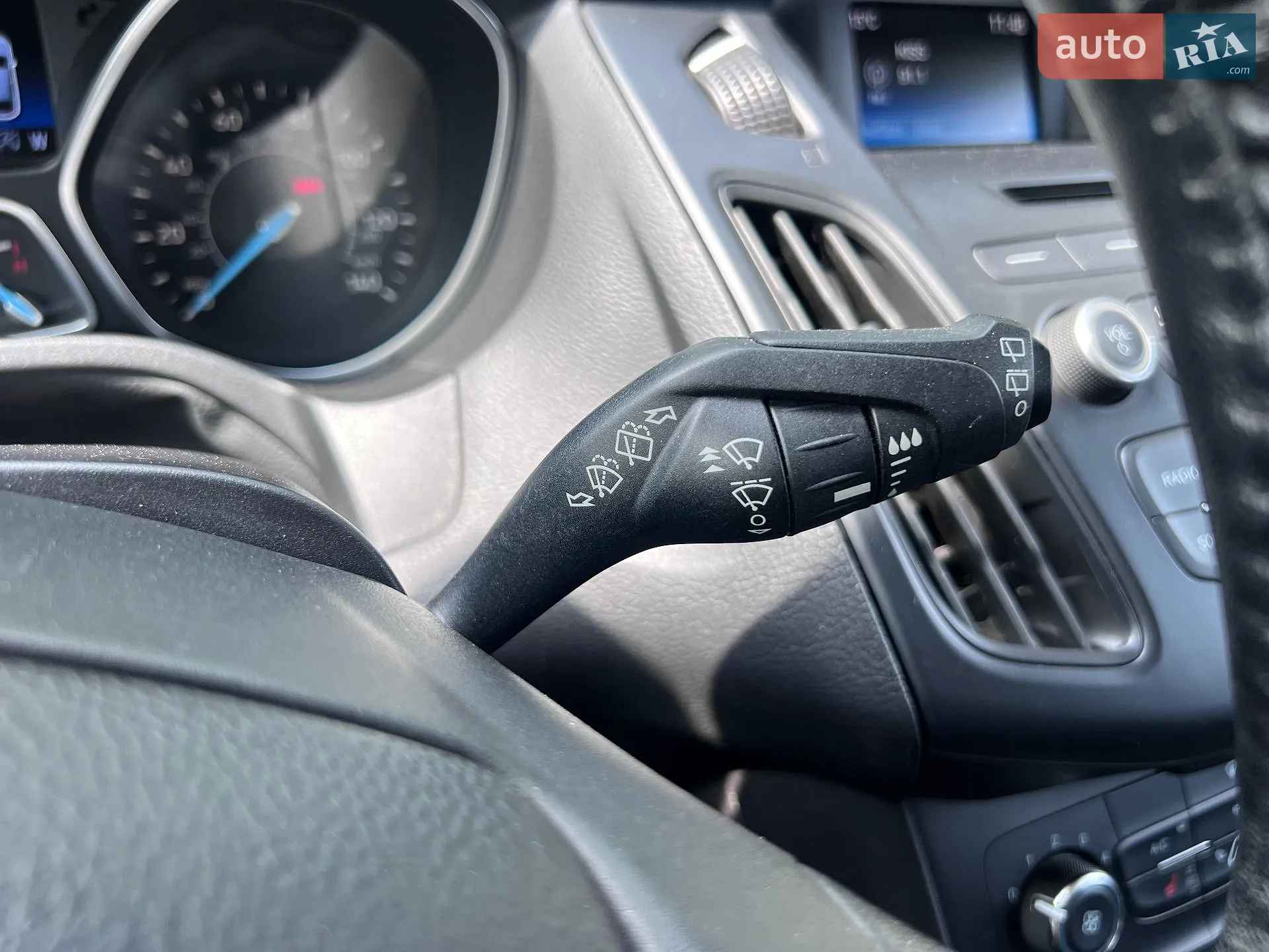2015 Ford Focus - мініатюра 18