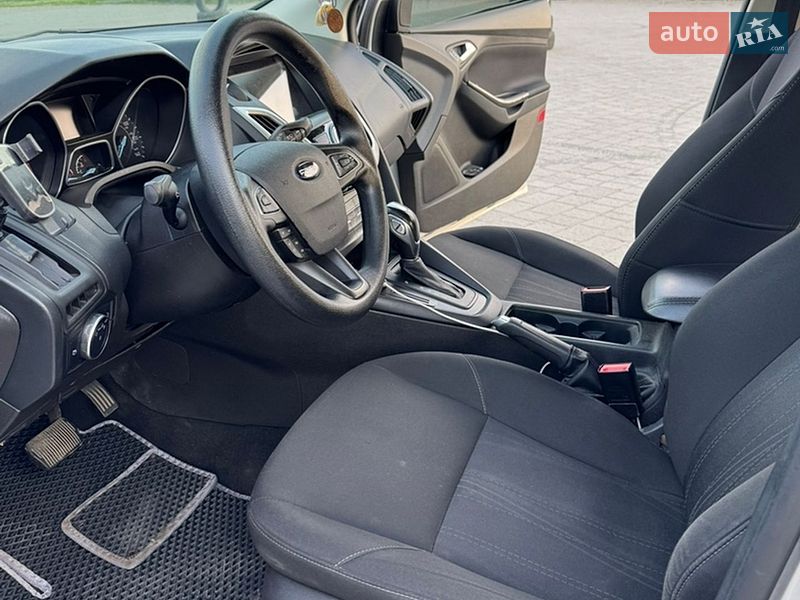 Хэтчбек Ford Focus 2015 в Львове фото 19 Хэтчбек Ford Focus 2015 в Львове