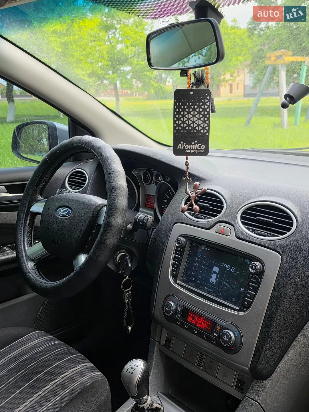 2010 Ford Focus - мініатюра 5