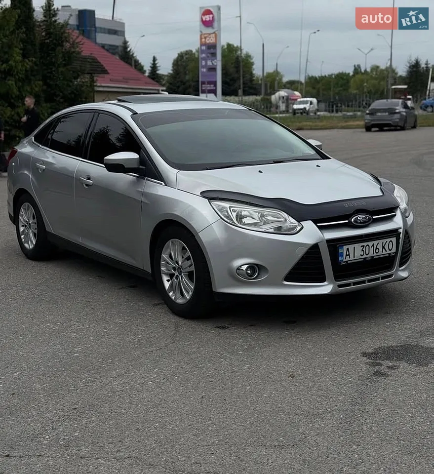 2012 Ford Focus - мініатюра 16