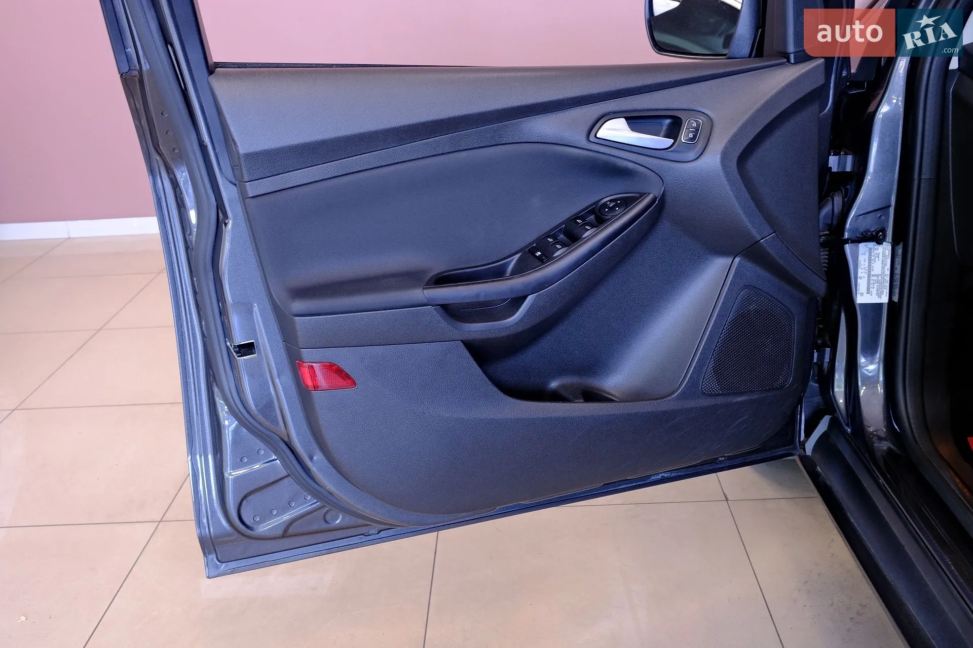 2016 Ford Focus - мініатюра 26