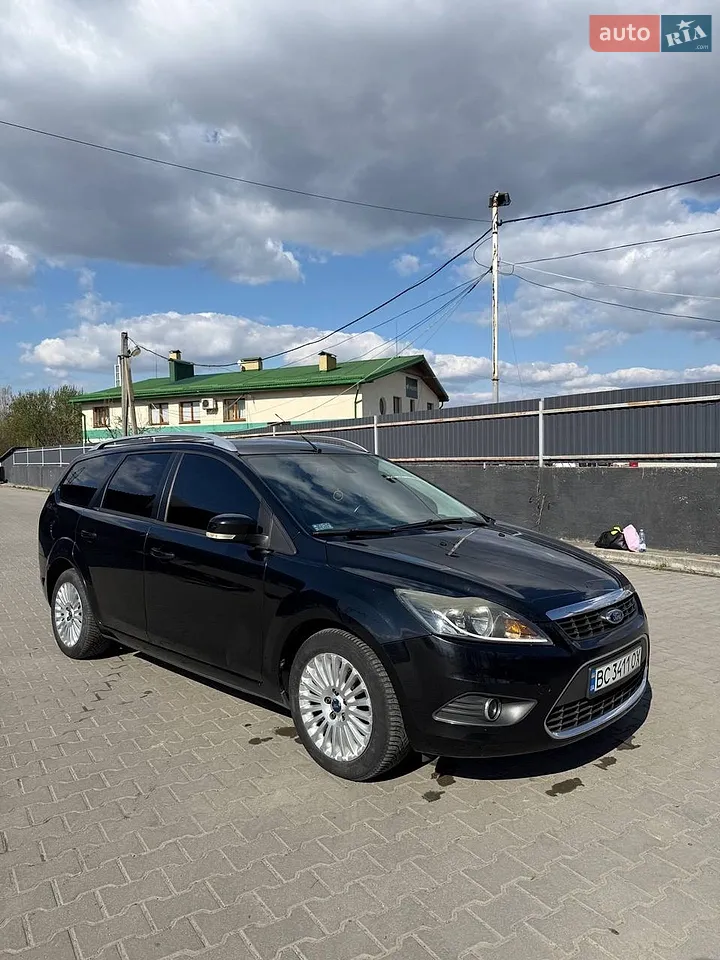 2010 Ford Focus - мініатюра 11