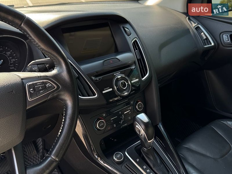 Хетчбек Ford Focus 2016 в Одесі