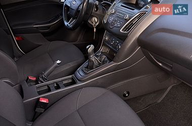 Универсал Ford Focus 2016 в Новомосковске фото 18 Универсал Ford Focus 2016 в Новомосковске