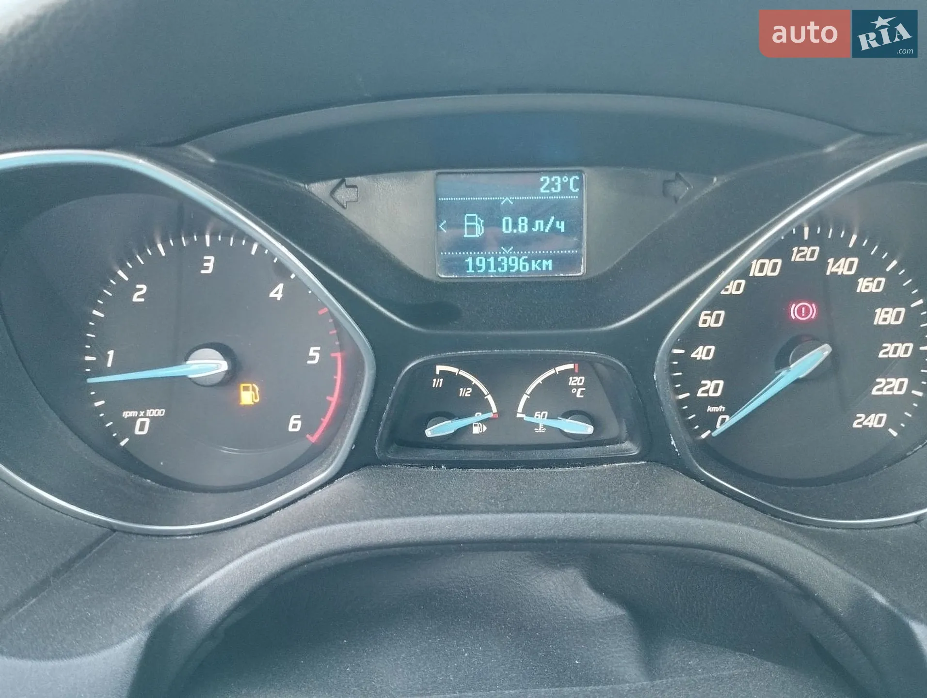 2011 Ford Focus - мініатюра 8