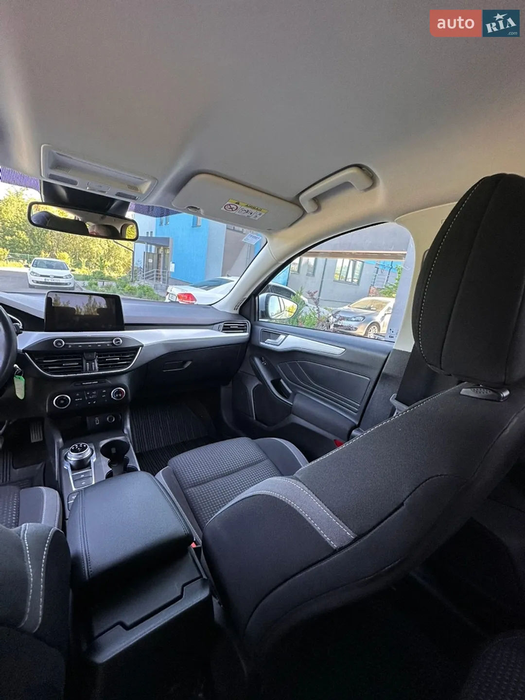 2020 Ford Focus - мініатюра 18