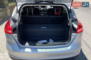 Хетчбек Ford Focus 2018 в Чернівцях