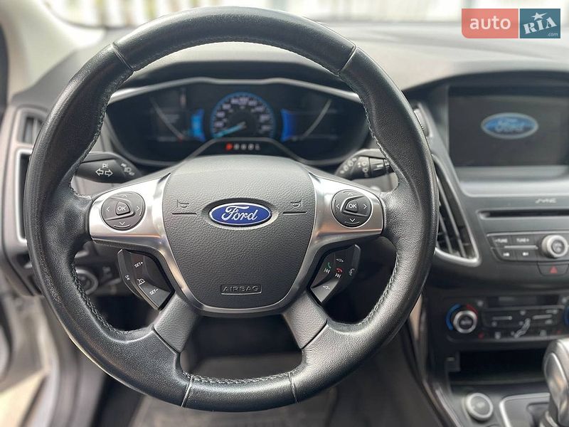 Хетчбек Ford Focus 2018 в Чернівцях