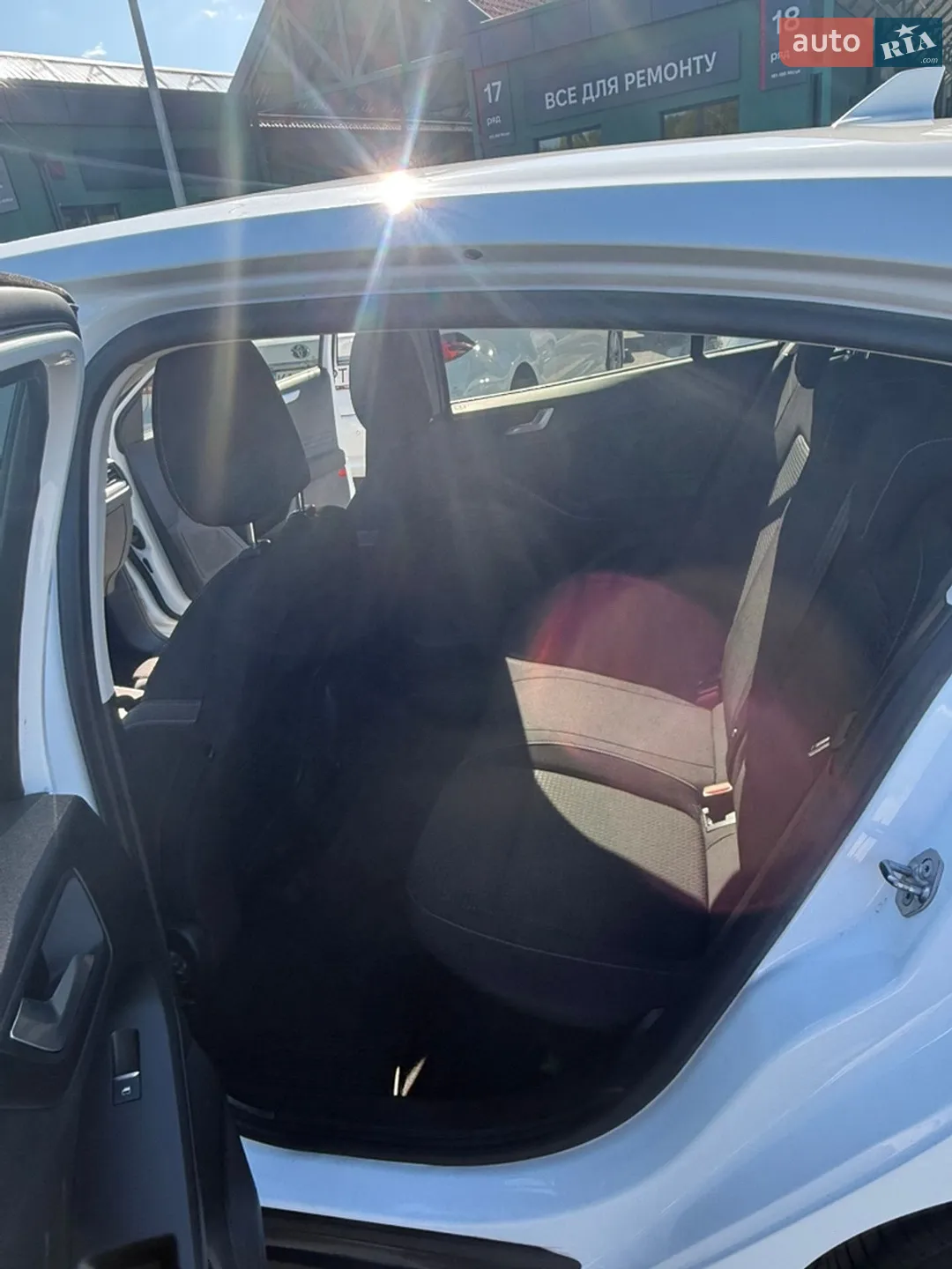 2019 Ford Focus - мініатюра 13