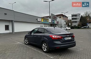 Седан Ford Focus 2013 в Сумах