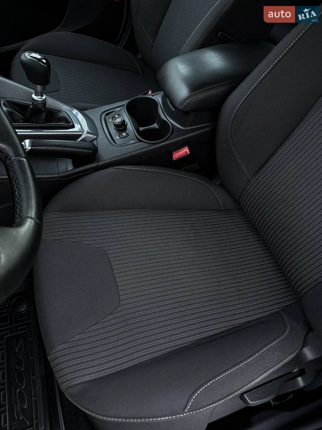 2013 Ford Focus - мініатюра 39