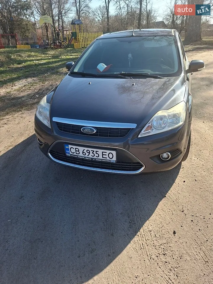 2010 Ford Focus - мініатюра 13