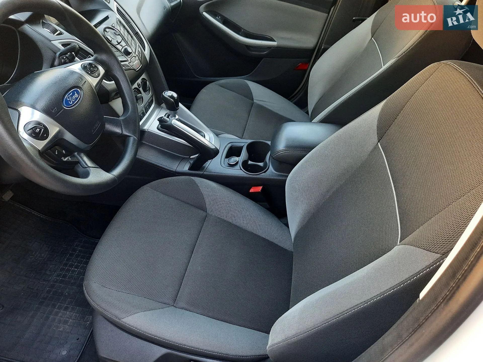 2012 Ford Focus - мініатюра 28