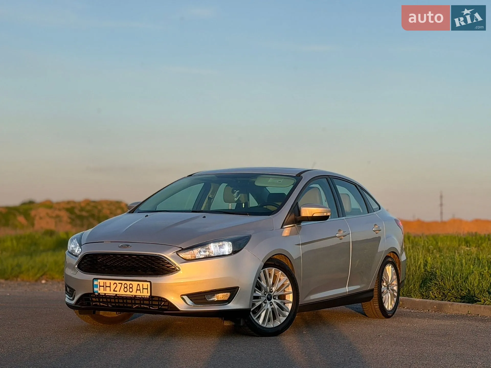 2017 Ford Focus - мініатюра 2
