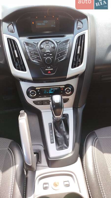 Хэтчбек Ford Focus 2013 в Ивано-Франковске