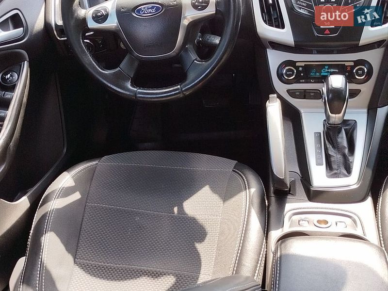 Хэтчбек Ford Focus 2013 в Ивано-Франковске