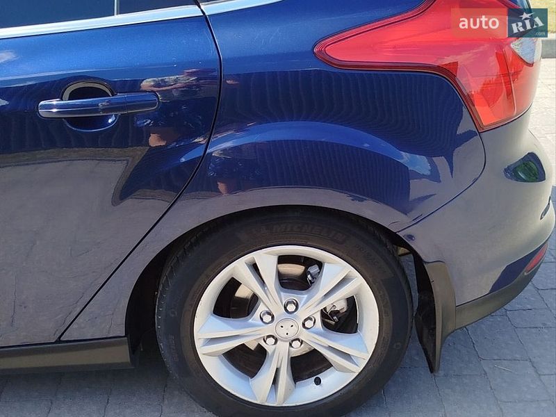 Хэтчбек Ford Focus 2013 в Ивано-Франковске