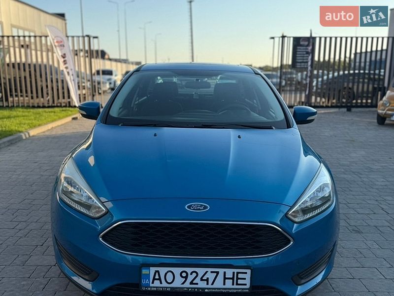 Седан Ford Focus 2016 в Ужгороде