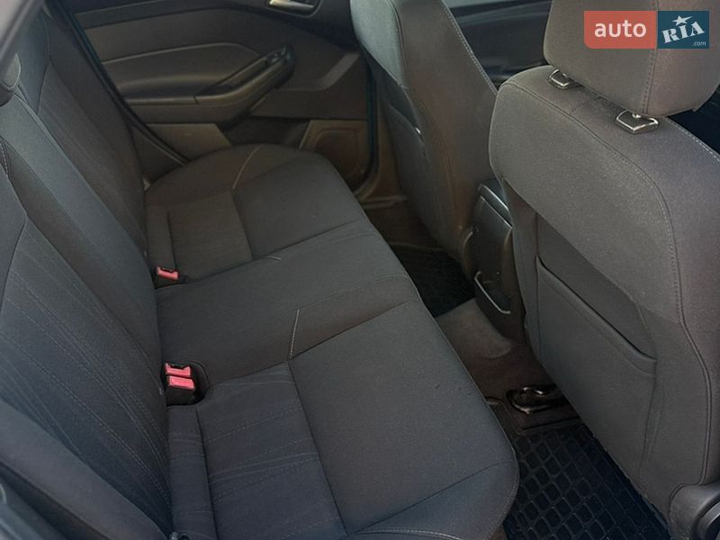 Седан Ford Focus 2016 в Ужгороде