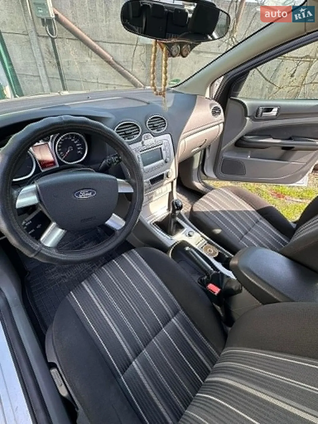 2010 Ford Focus - фото 1