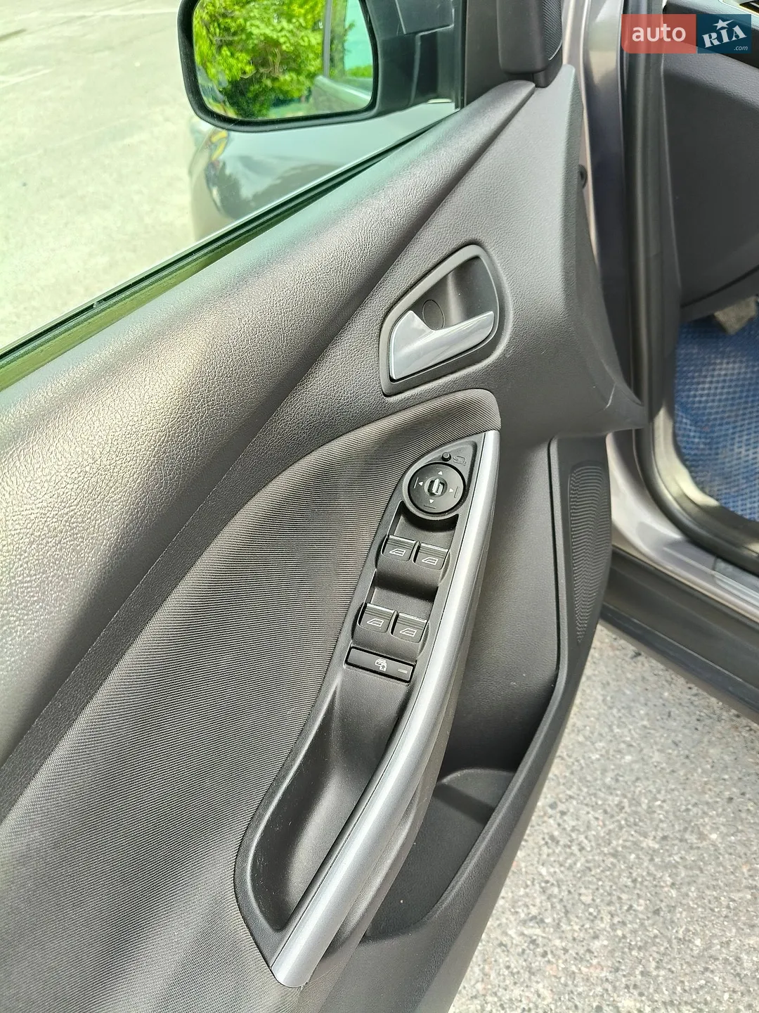 2012 Ford Focus - мініатюра 11