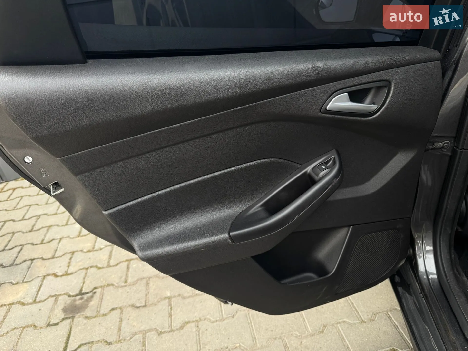 2016 Ford Focus - мініатюра 27