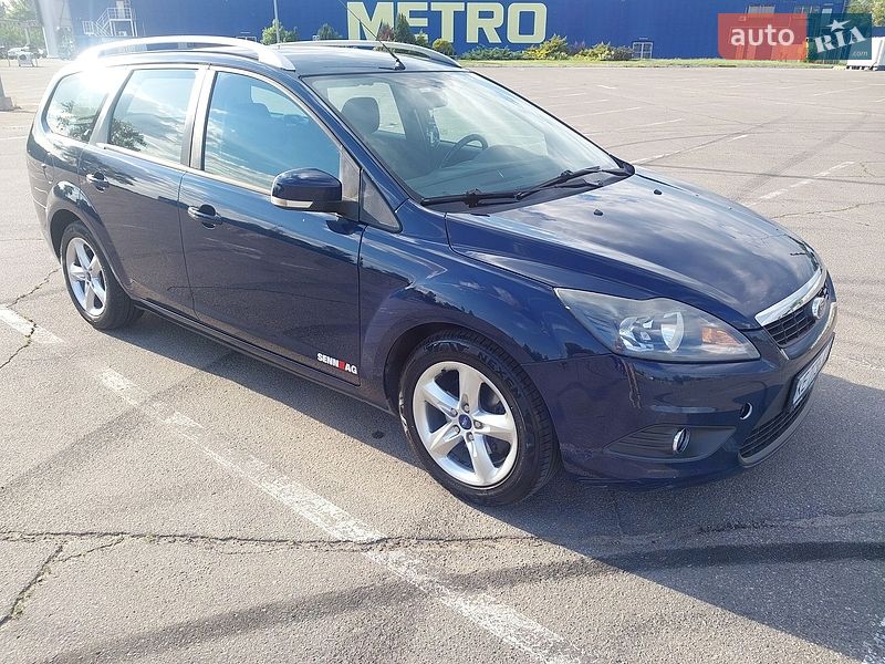 Ford Focus 2010 Ford Focus 2010