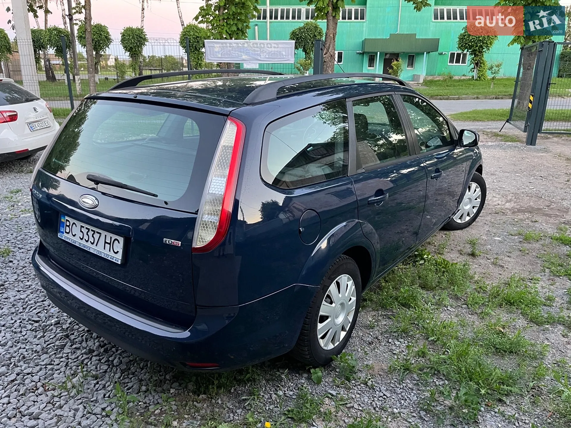 2010 Ford Focus - мініатюра 8