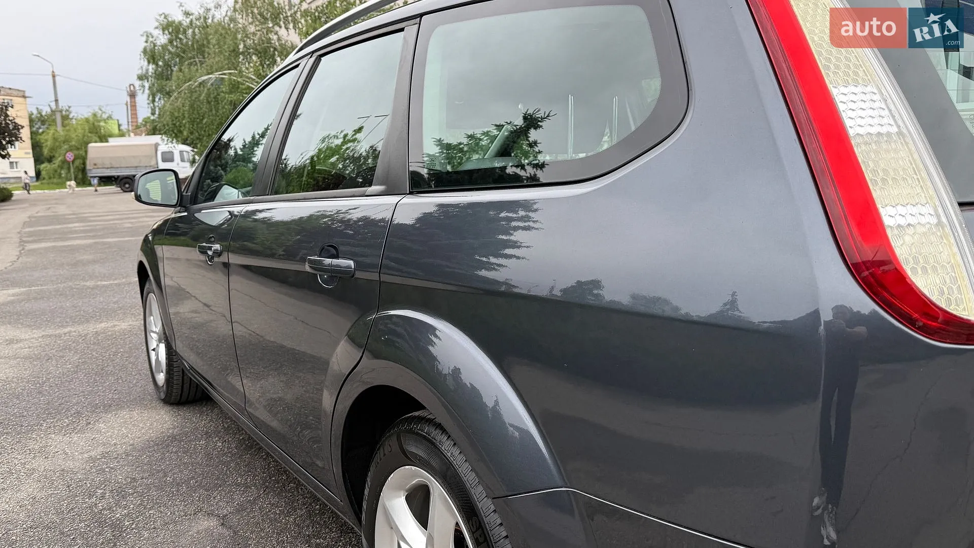 2011 Ford Focus - мініатюра 27