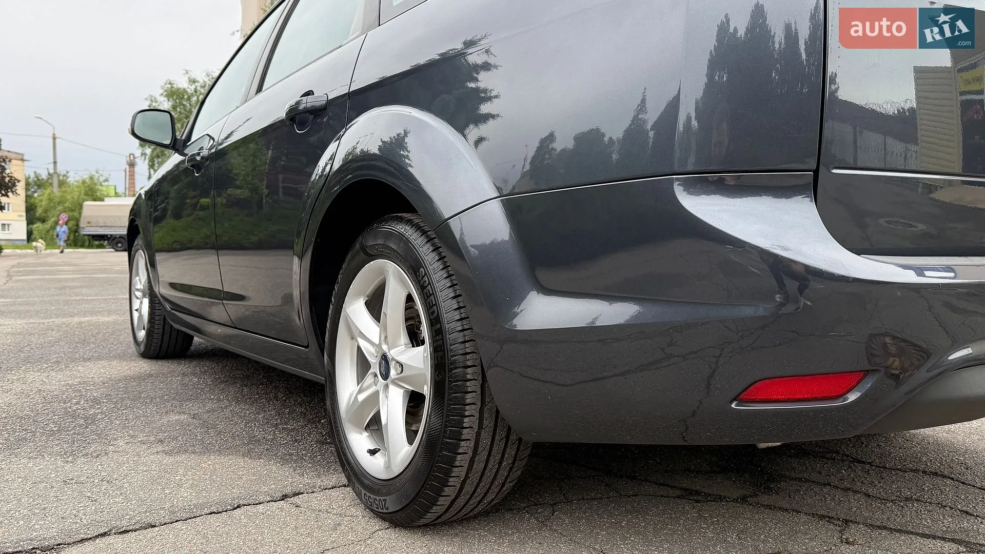 2011 Ford Focus - мініатюра 28
