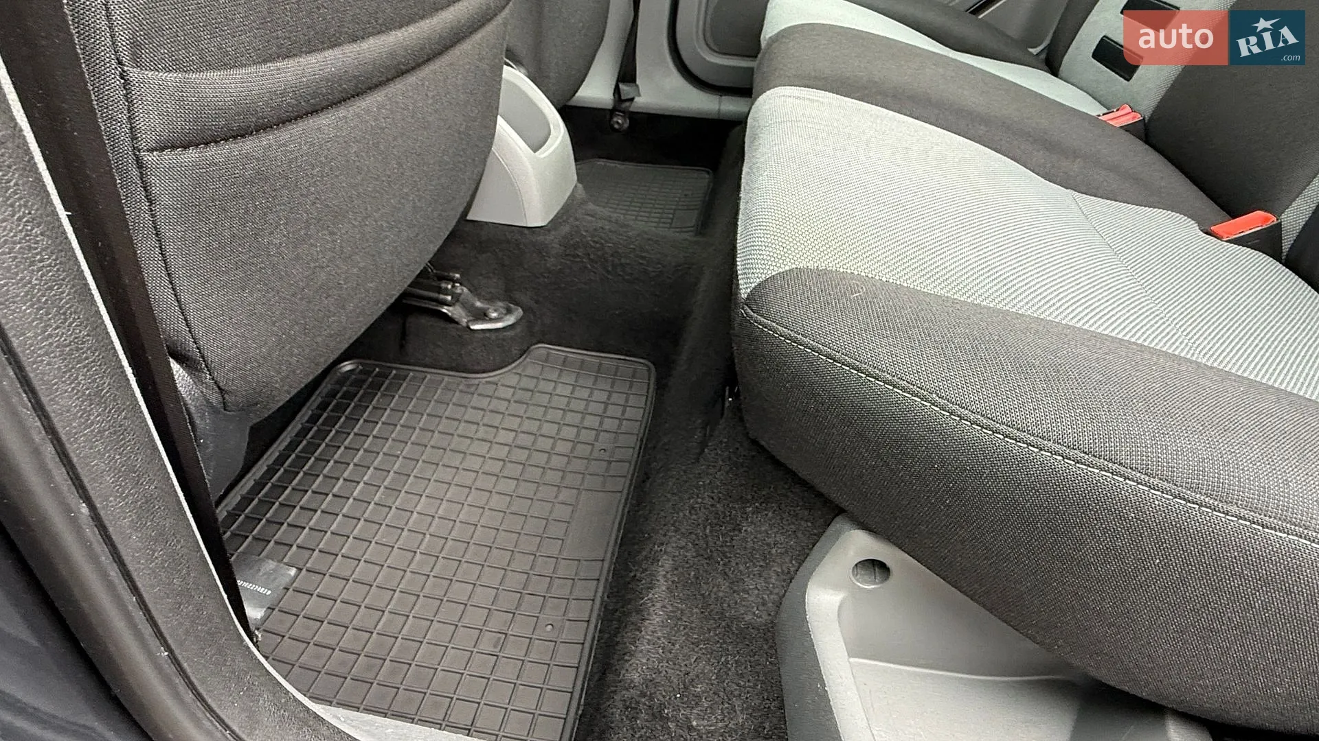 2011 Ford Focus - мініатюра 49