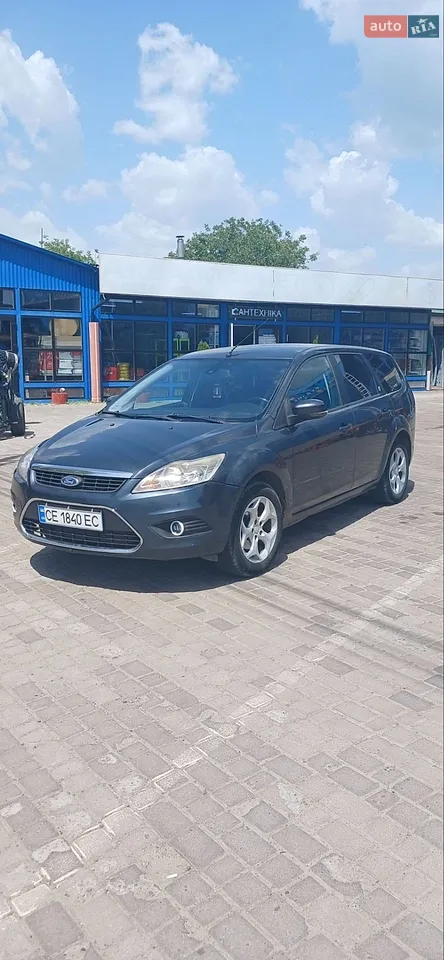 2010 Ford Focus - мініатюра 11