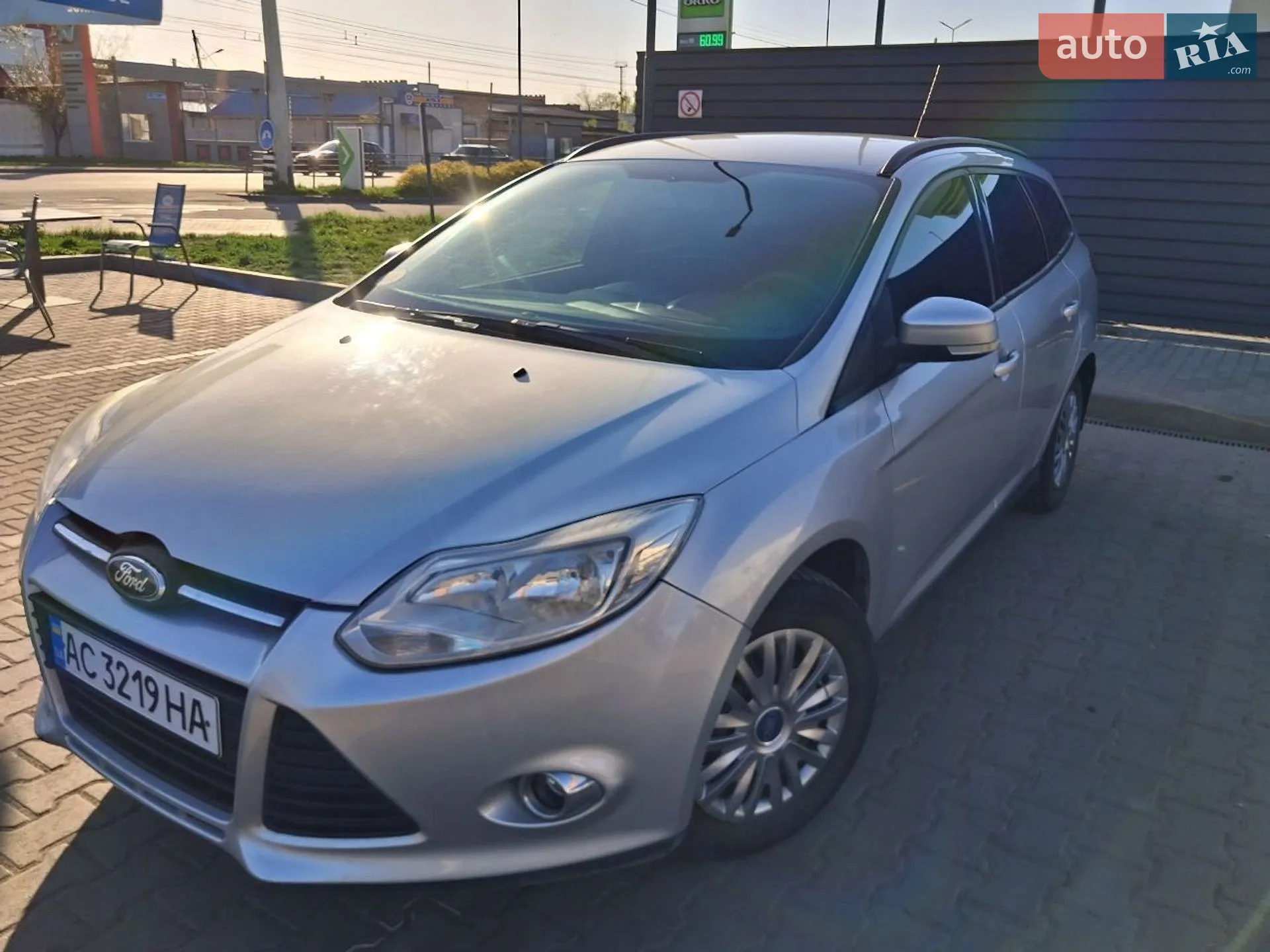 2011 Ford Focus - мініатюра 10