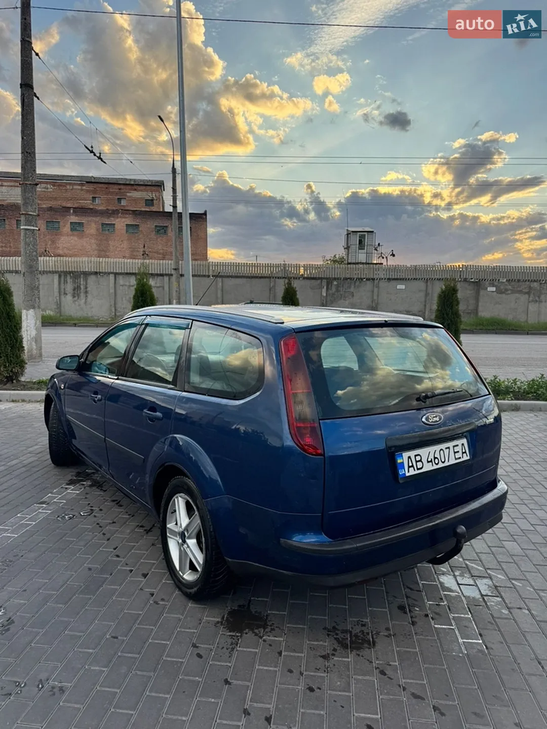 Ford Focus 2006 VIN WF0WXXGCDW6B23968 фото оголошення 2 з 10