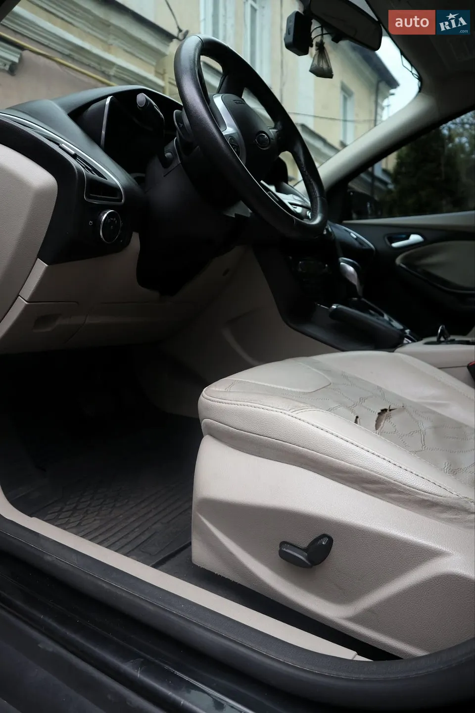 2013 Ford Focus - мініатюра 12