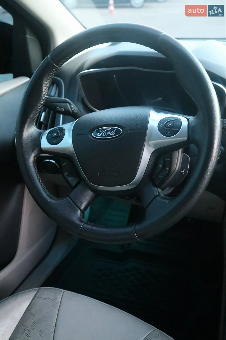 2013 Ford Focus - мініатюра 28