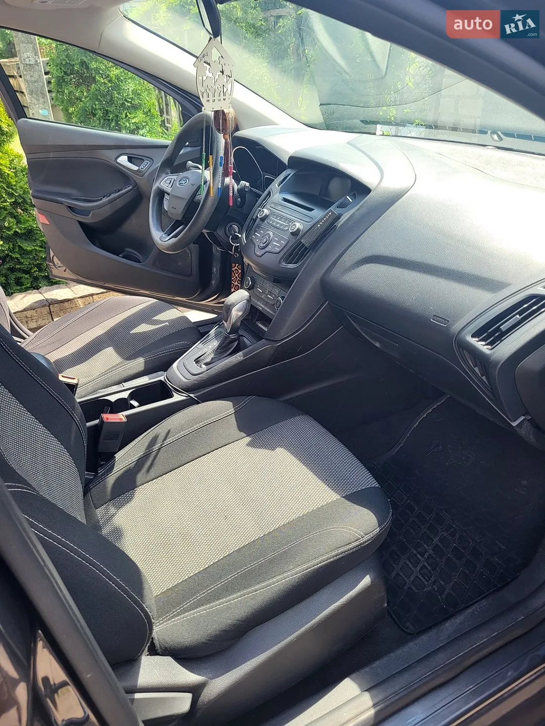 2017 Ford Focus - мініатюра 13