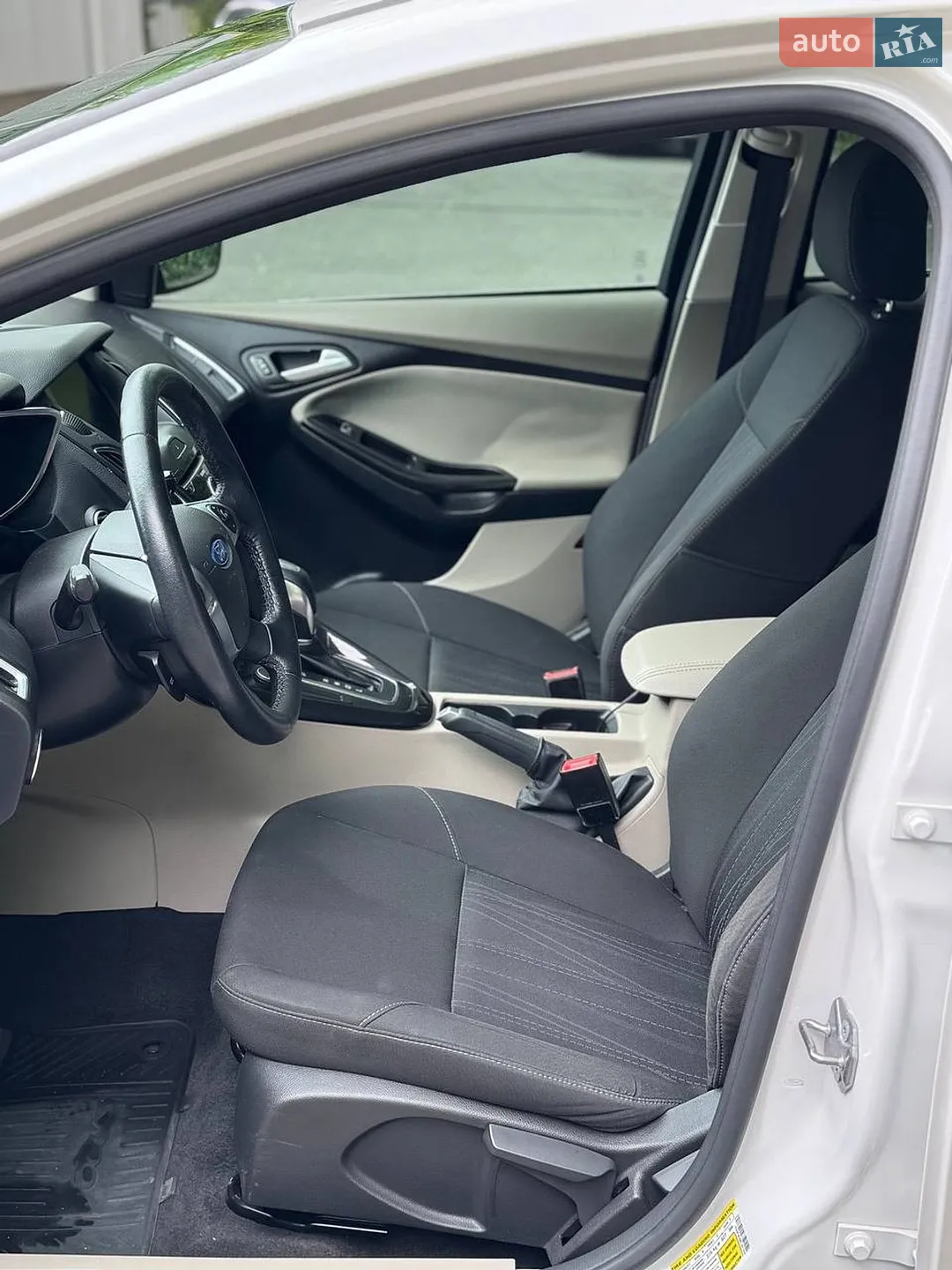 2014 Ford Focus - мініатюра 9