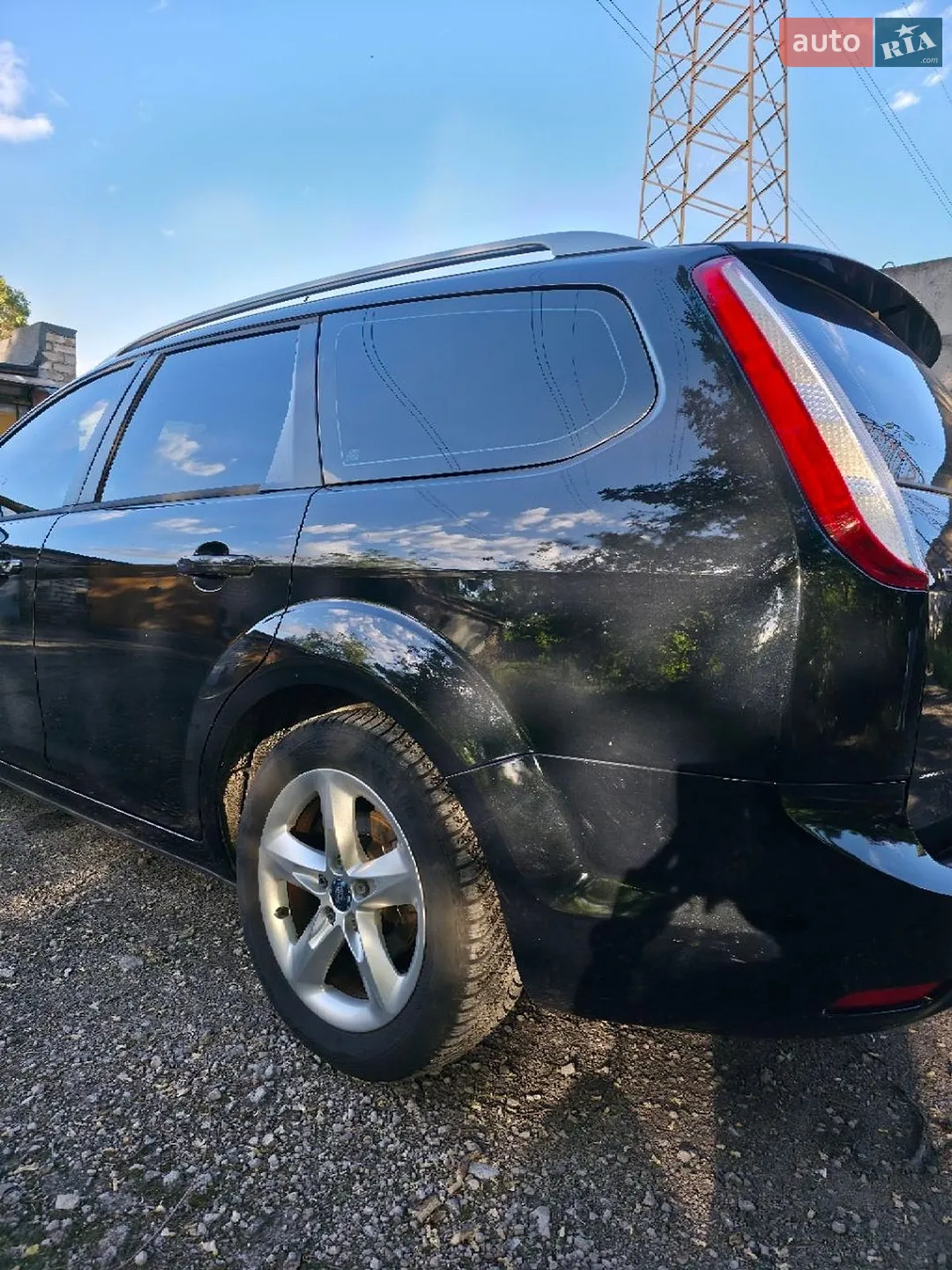 2010 Ford Focus - мініатюра 11