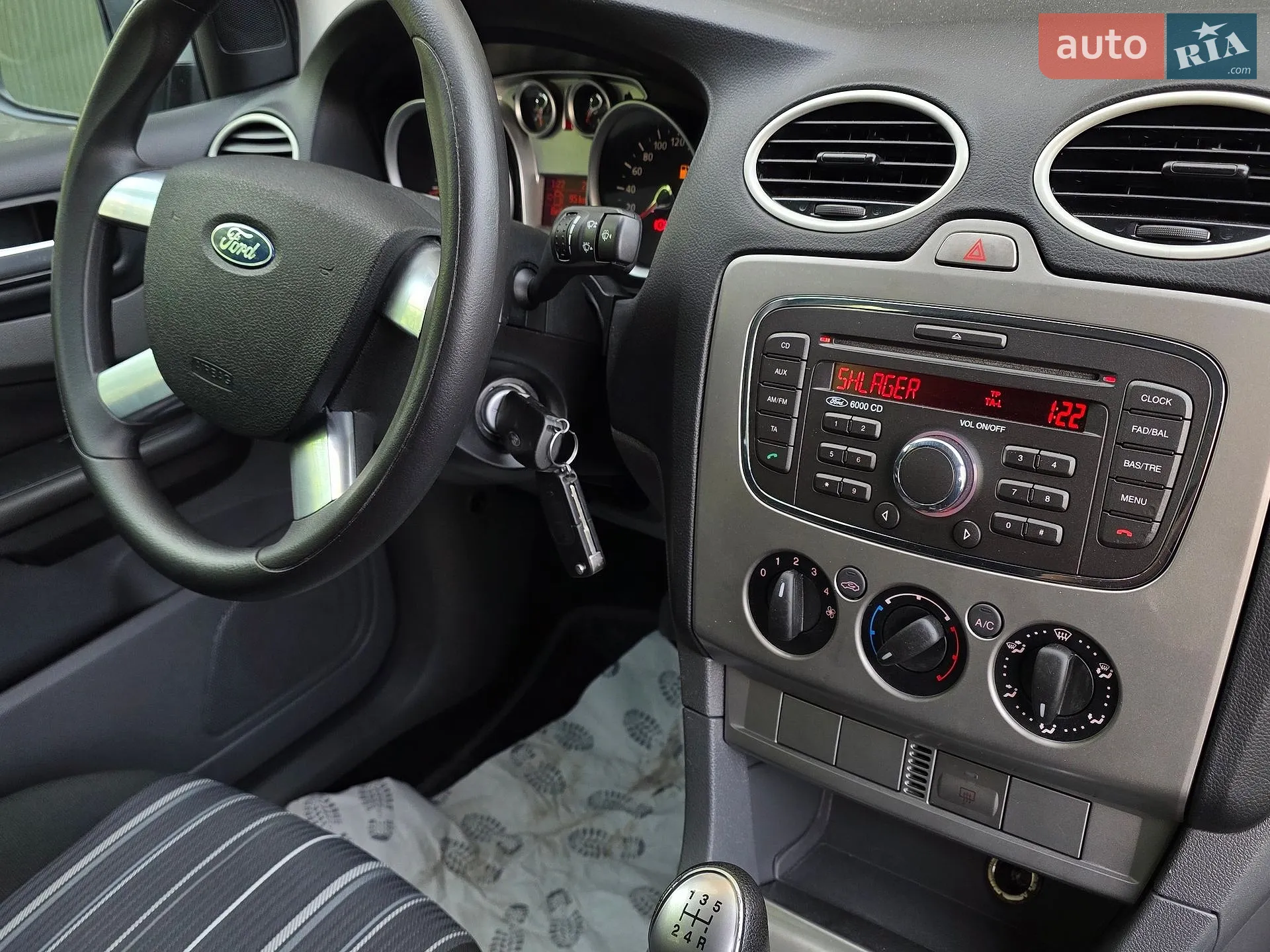 2010 Ford Focus - мініатюра 37