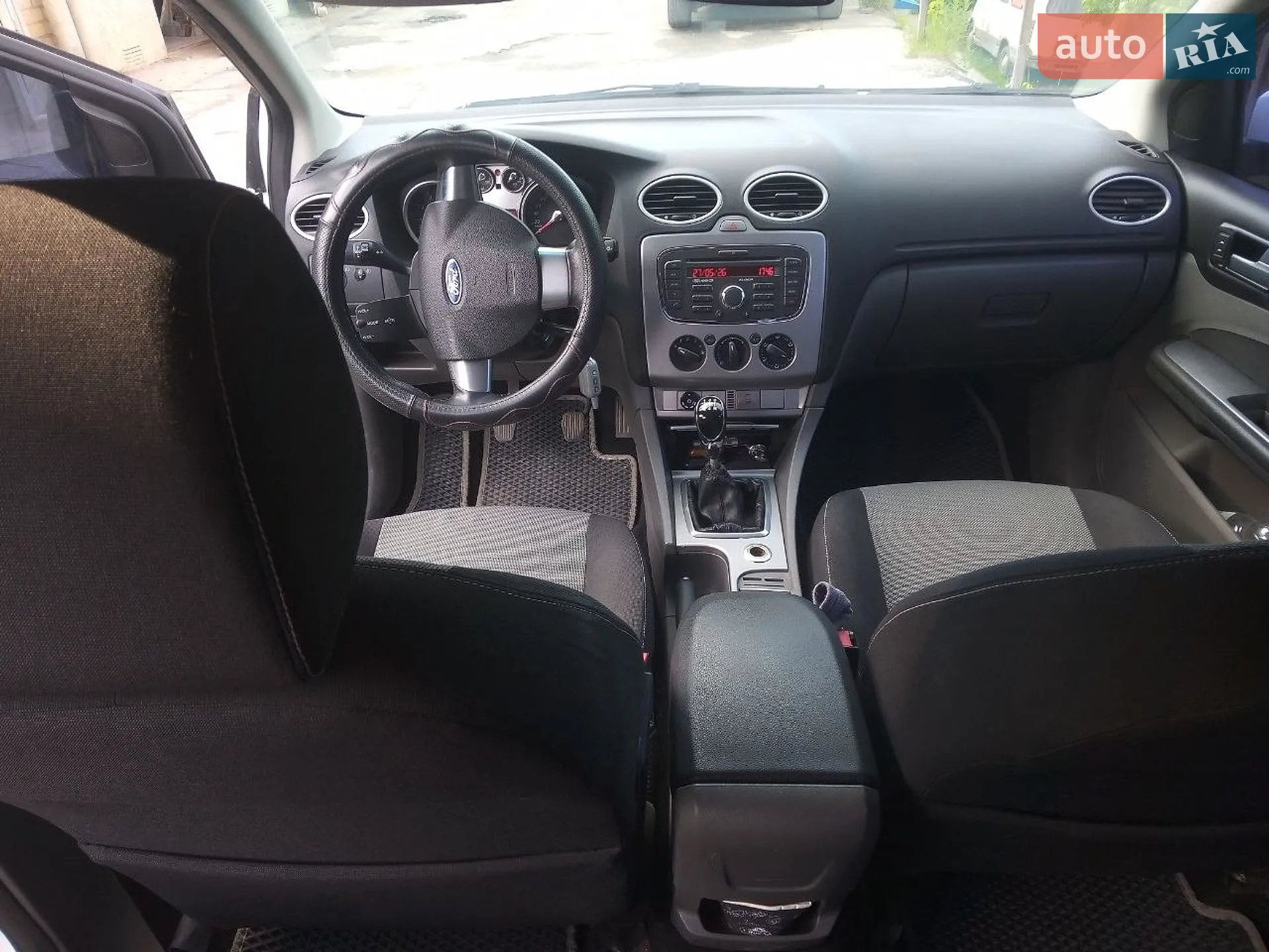2011 Ford Focus - мініатюра 11