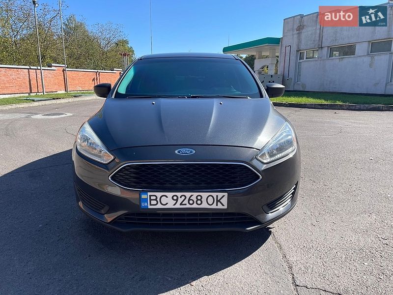 Седан Ford Focus 2016 в Дрогобичі