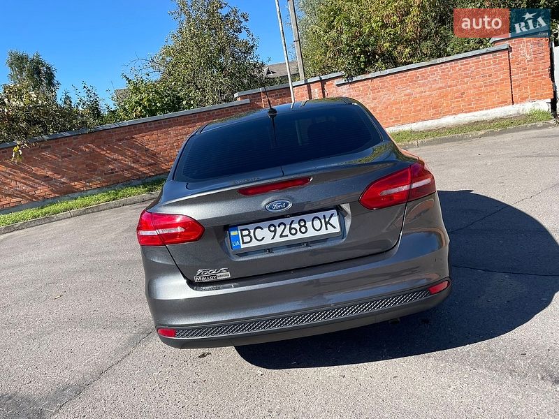 Седан Ford Focus 2016 в Дрогобичі