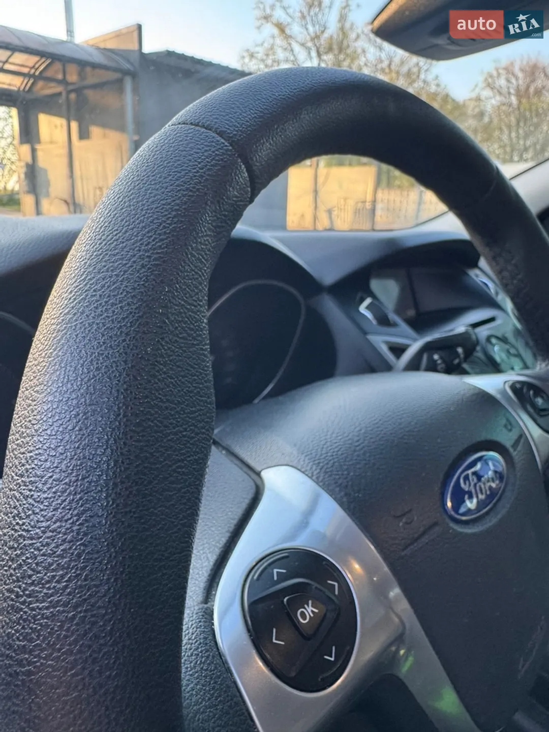 Ford Focus 2011 VIN WF0LXXGCBLBS51364 фото оголошення 16 з 26