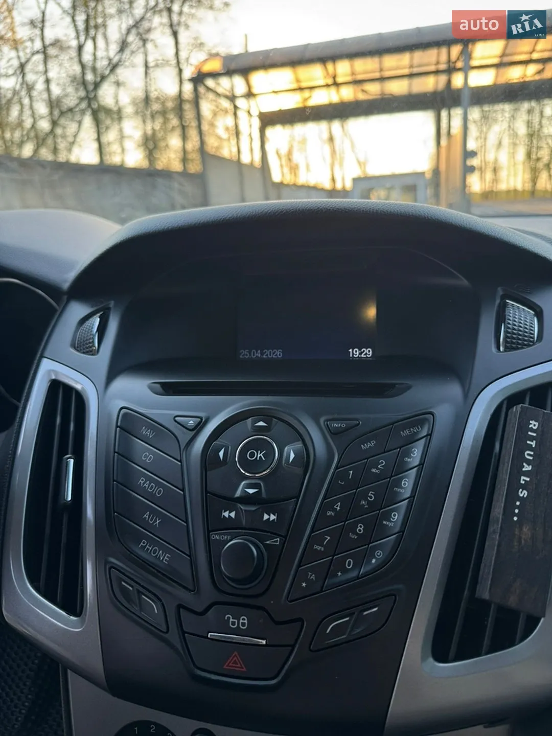 Ford Focus 2011 VIN WF0LXXGCBLBS51364 фото оголошення 20 з 26