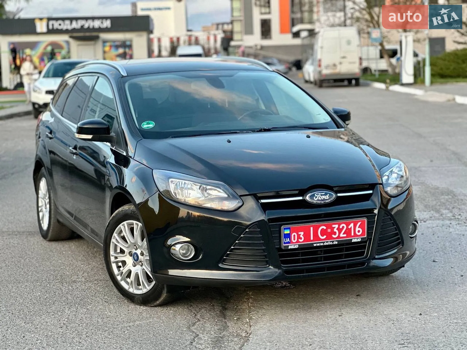 2011 Ford Focus - мініатюра 2