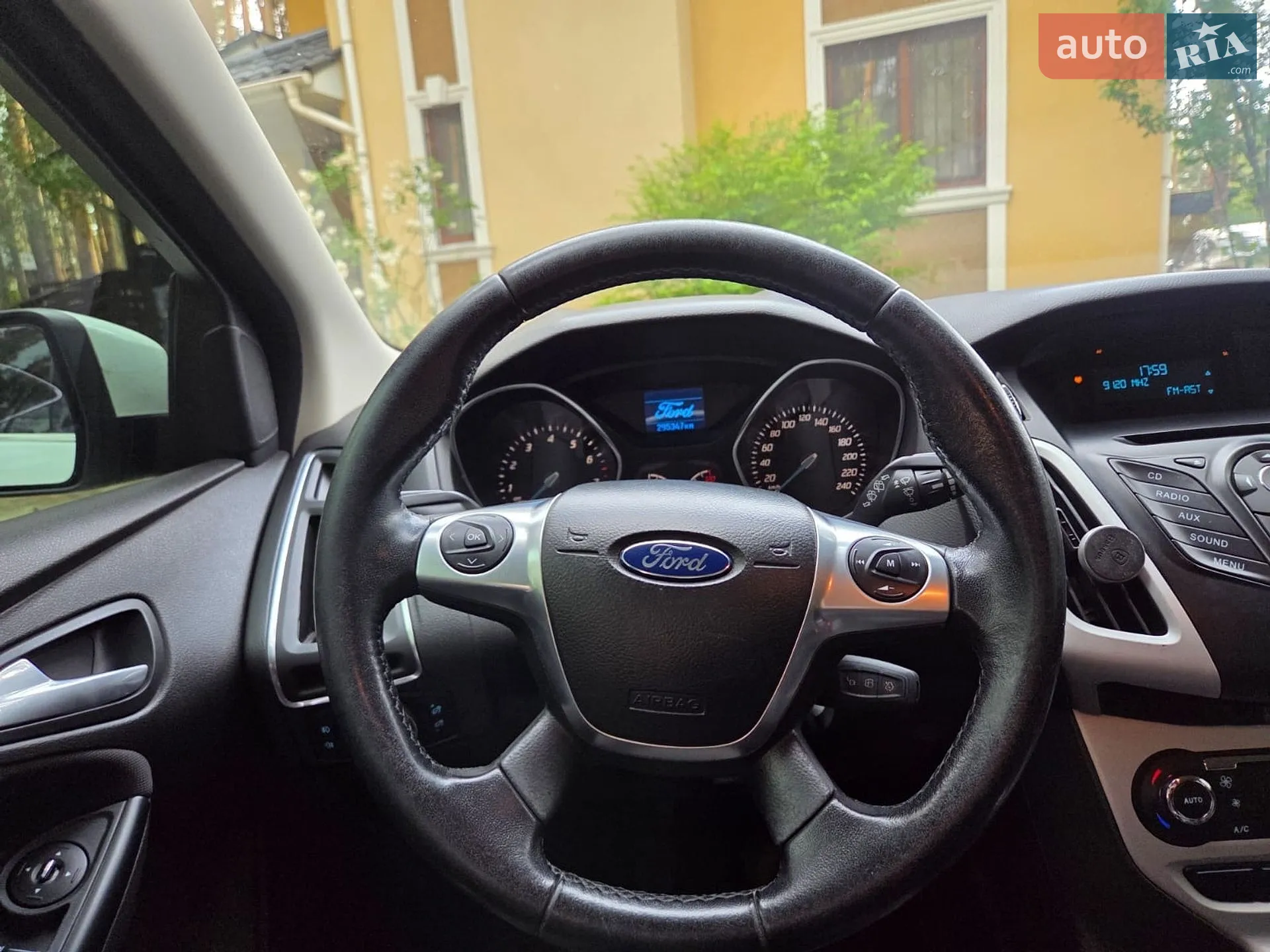 2014 Ford Focus - мініатюра 14