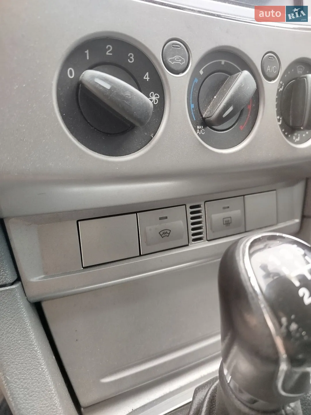 2010 Ford Focus - мініатюра 7